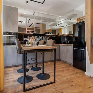  Apartment Barbis